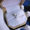 Mặt Dây Chuyền Vàng 10k Đá Moissanite 