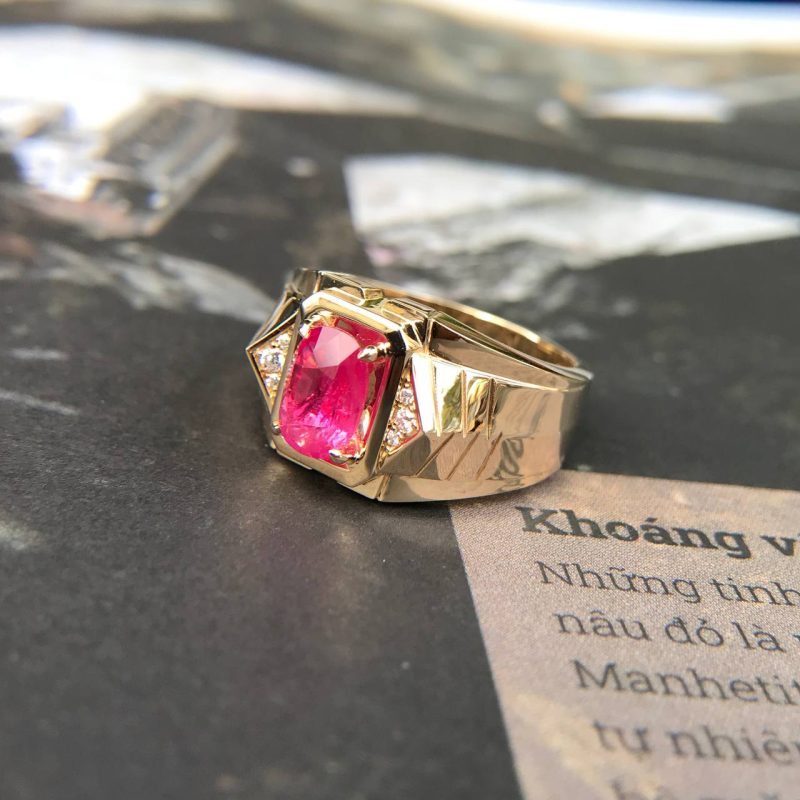 Nhẫn vàng 14k đá chủ ruby facet oval - Vẻ đẹp của sự thủy chung