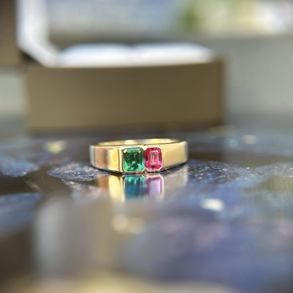 Nhẫn Đá 2 Màu Ruby và Emerald